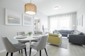 13-403 Your Vista Cay Home